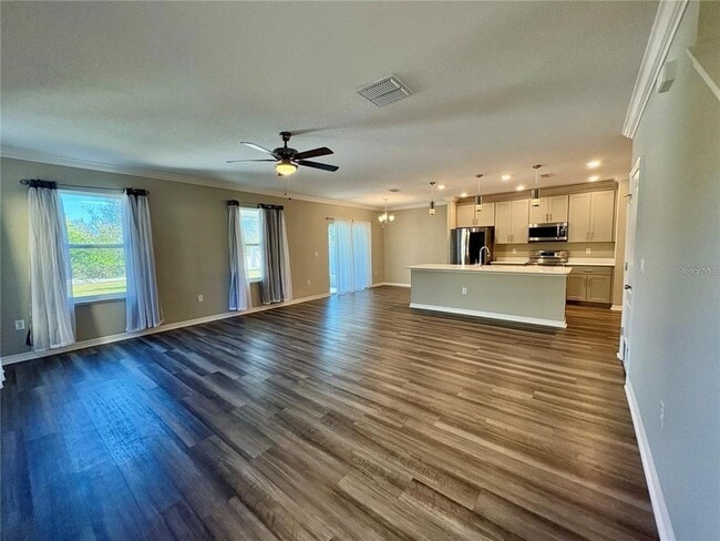 Building Photo - 4517 Reisswood Lp