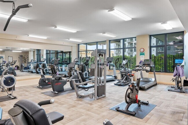 Building Photo - 1120 S 2nd St