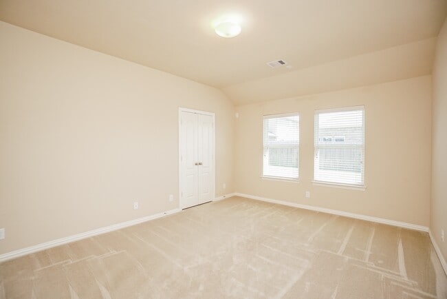 Building Photo - 26519 Grey Sparrow Dr