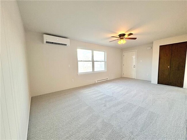 Building Photo - 927 Vance Ave