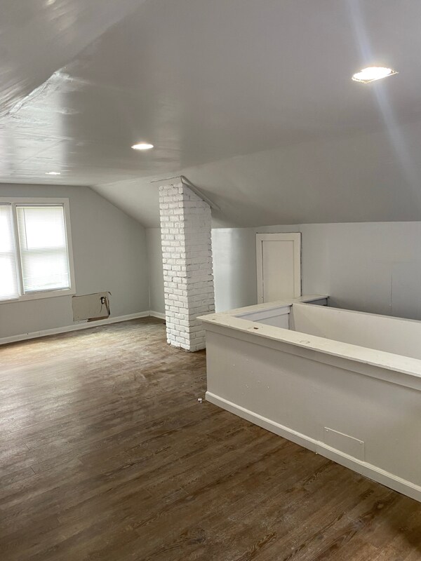 Building Photo - 8509 Penrod St