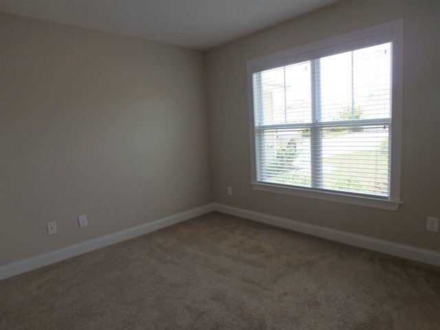 Building Photo - 1254 Clancy Dr NE