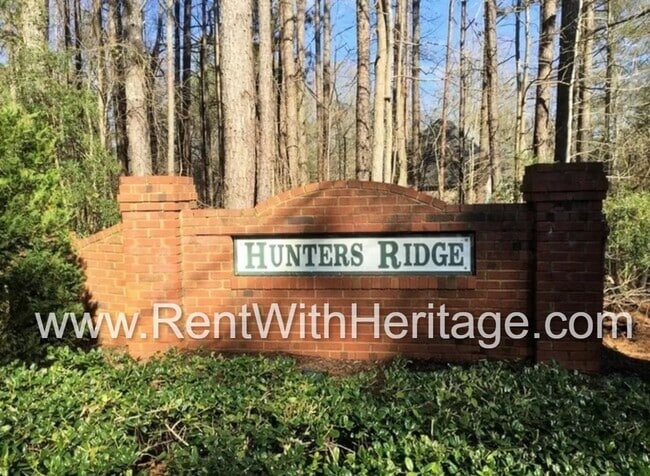 Building Photo - WOW!!!.....GORGEOUS 4Bd / 3Ba / UPGRADES GALLORE/ SWIM / TENNIS COMMUNITY