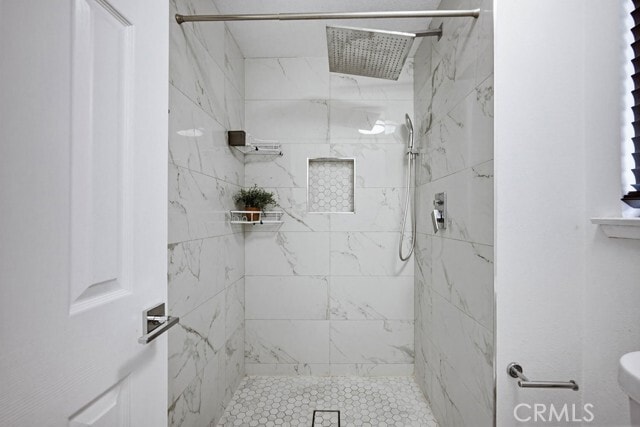 Building Photo - 2256 Kentwood Dr