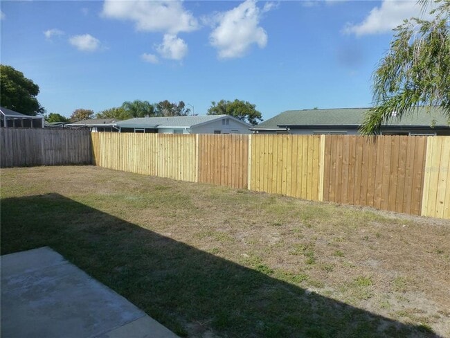 Building Photo - 6815 Alta Vista St