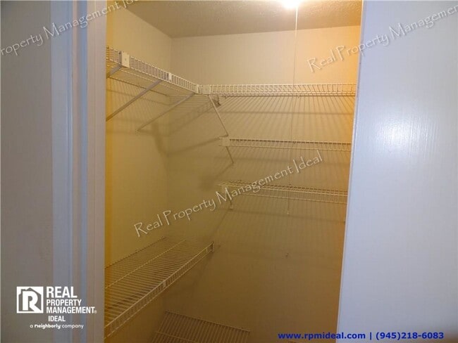 Building Photo - 7712 Underwood Dr