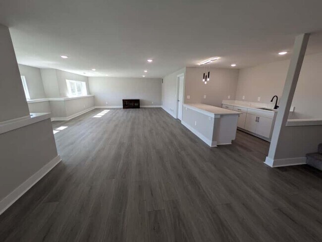 Building Photo - 1217 W Kimberlite Ct