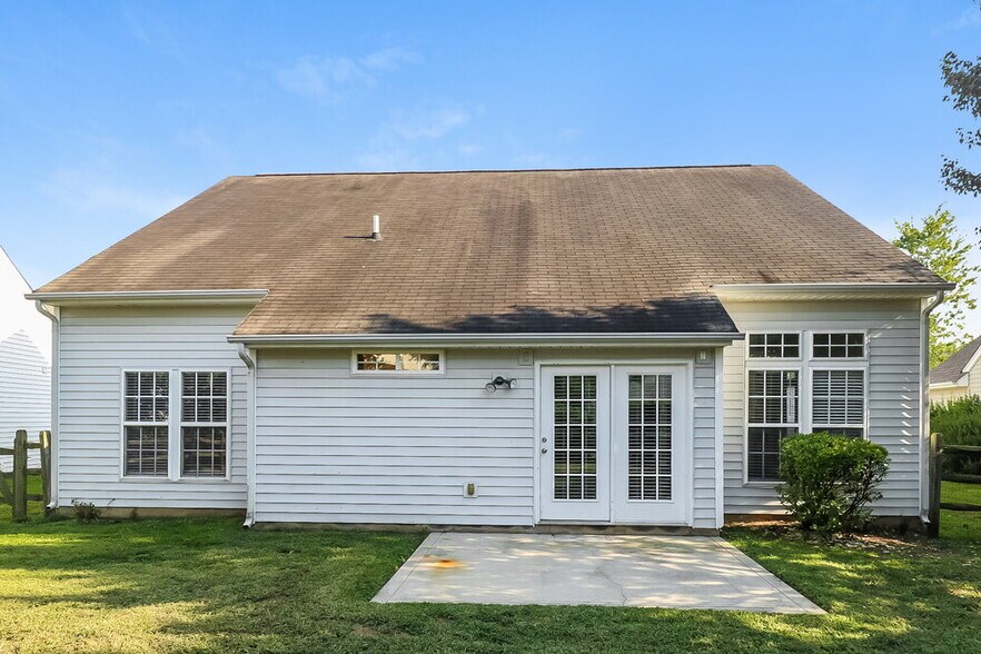 Building Photo - 11931 Creek Turn Dr