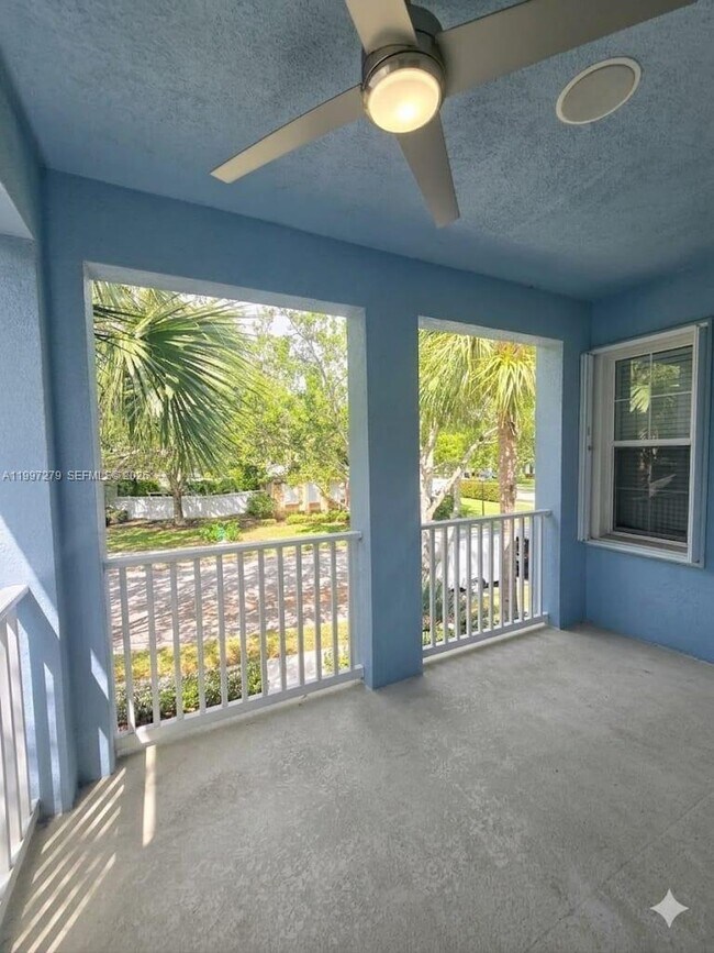 Building Photo - 2577 E Community Dr