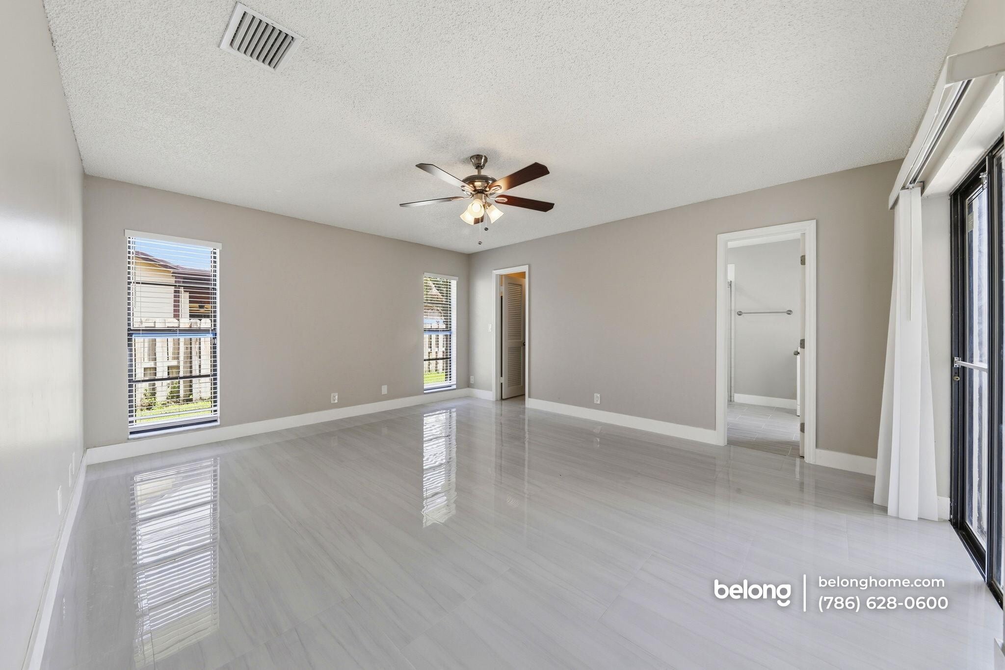 Building Photo - 9460 NW 16th St