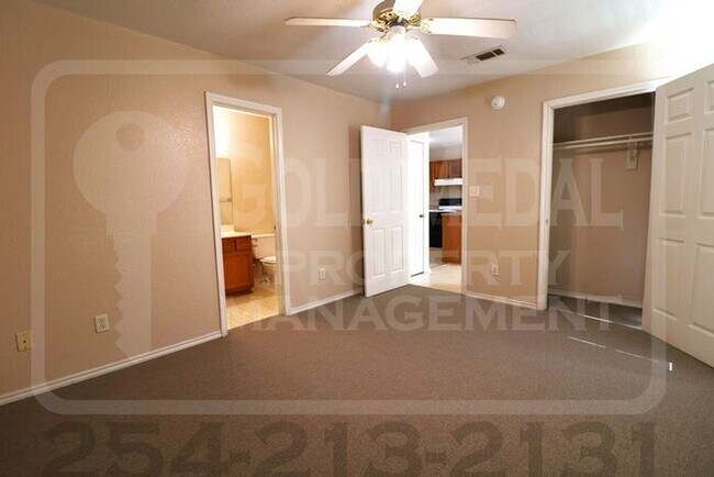 Building Photo - 3412 Cantabrian Dr