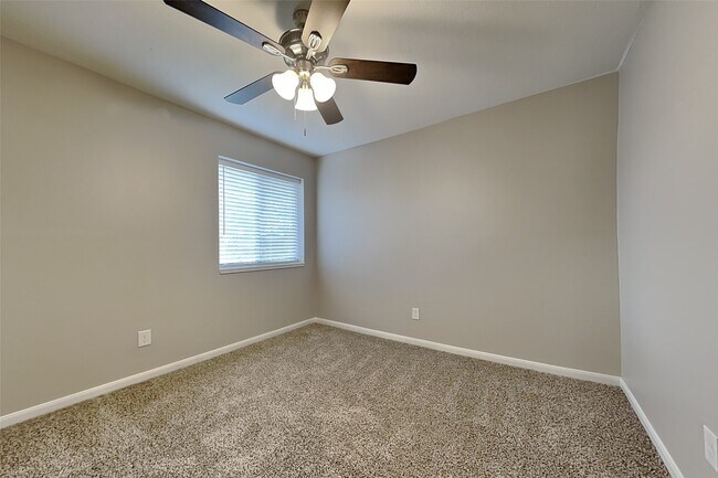 Building Photo - 14334 Cypress Valley Dr