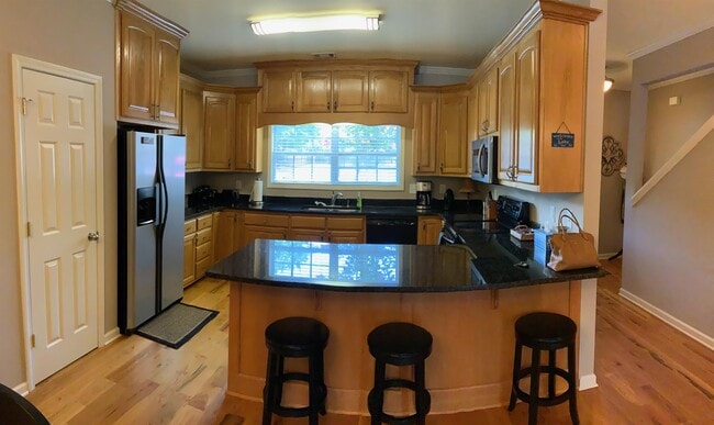 Building Photo - 501 Port Laz Ln