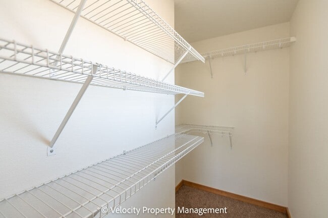 Building Photo - M140