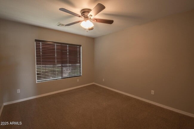 Building Photo - 16013 N 174th Ave