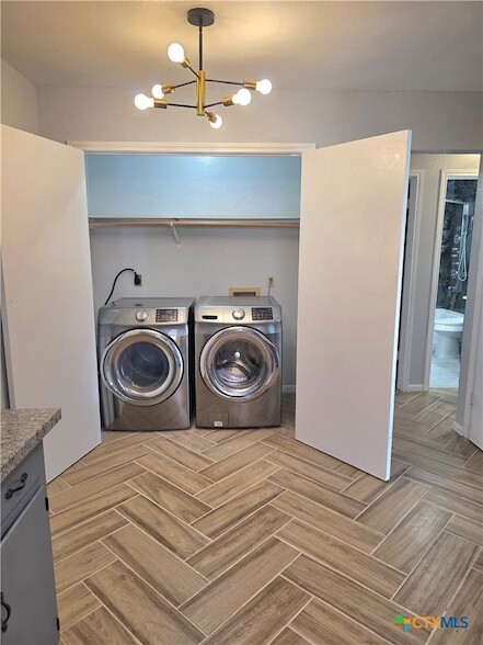 Building Photo - 303 Erby Ave