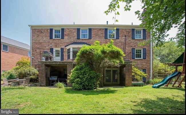 Building Photo - 19100 Annapolis Way