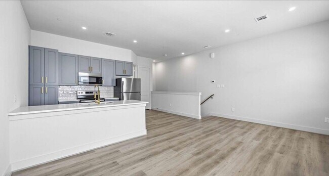 Building Photo - 4603 Indie Hts Ln