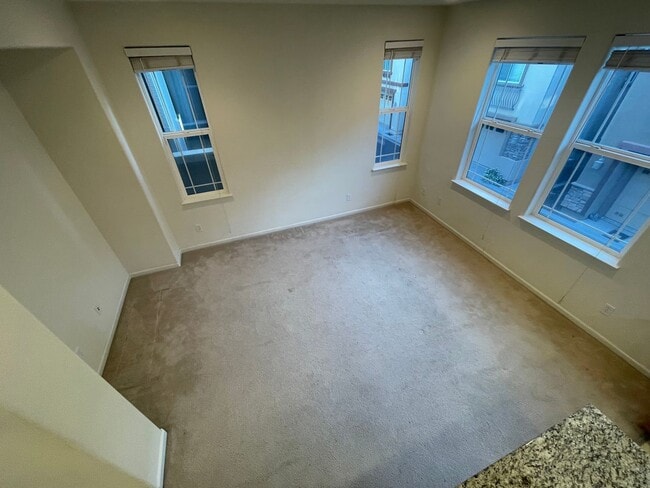 Building Photo - $3995 / 3BR - GORGEOUS NEWER MILPITAS HOME