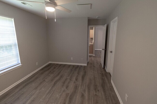 Building Photo - 1607 Bold Ruler Ct