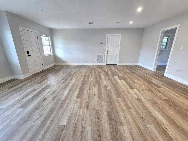 Building Photo - 3108 Cleveland Heights Blvd