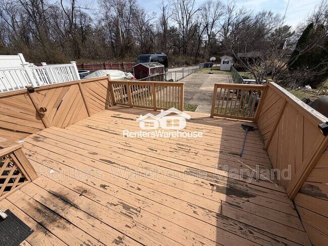 Building Photo - 4513 Sipple Ave