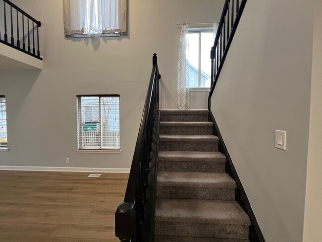 Building Photo - 22306 W Niagara Ct