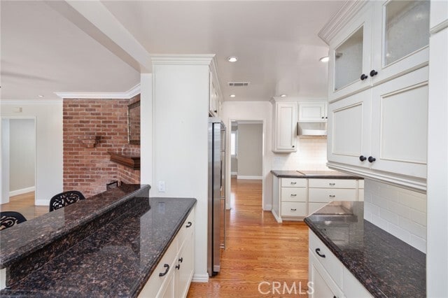 Building Photo - 160 Mauna Loa Dr