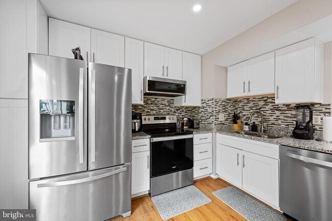Building Photo - 15226 Wentwood Ln