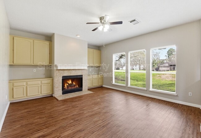 Building Photo - 3327 Shady Glen Ln