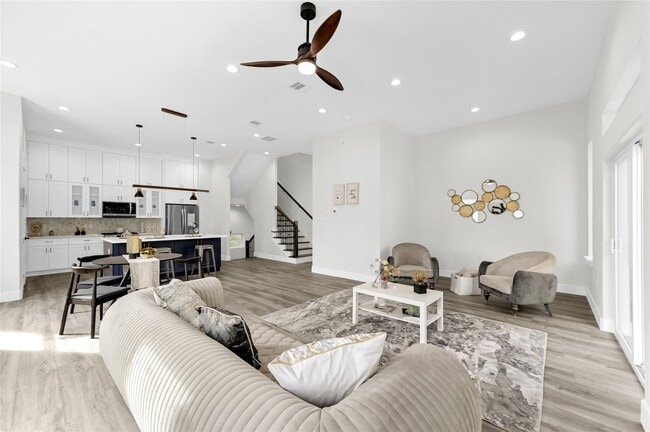 Building Photo - 710 Link Rd