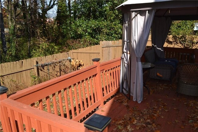 Building Photo - 2849 Arendel Dr