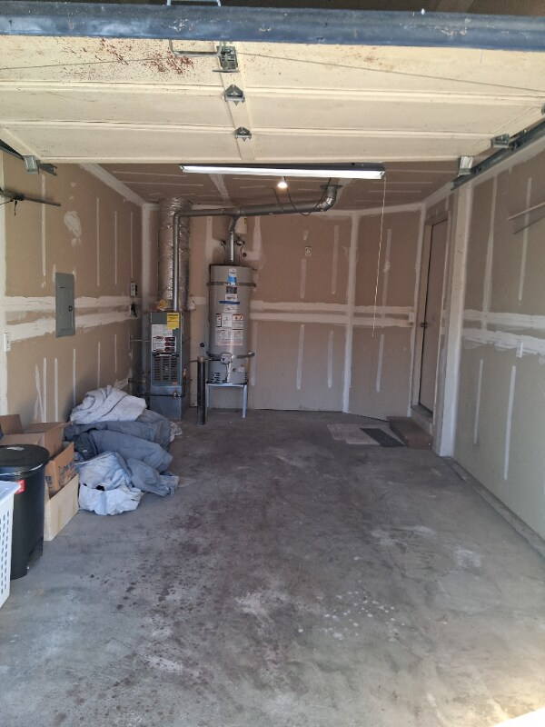 Building Photo - 1345 Beach Ave