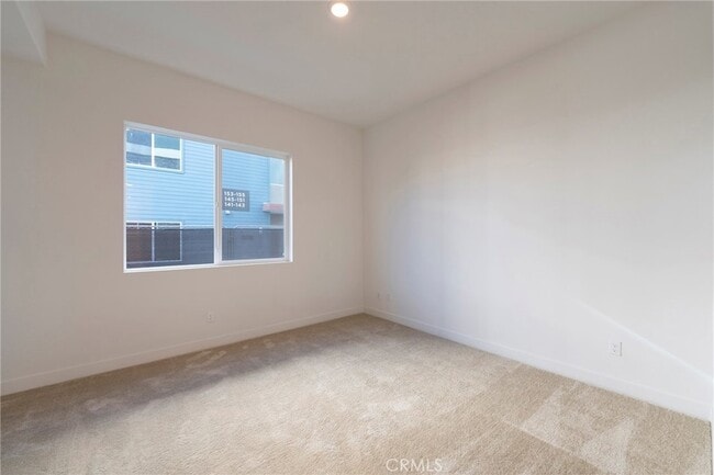 Building Photo - 121 Baluster