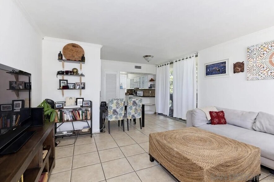 Building Photo - 4076 Illinois St