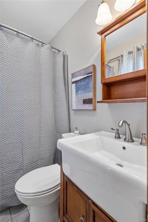 Building Photo - 199 Academy St