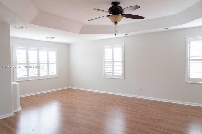 Building Photo - 3547 SW 175th Ave