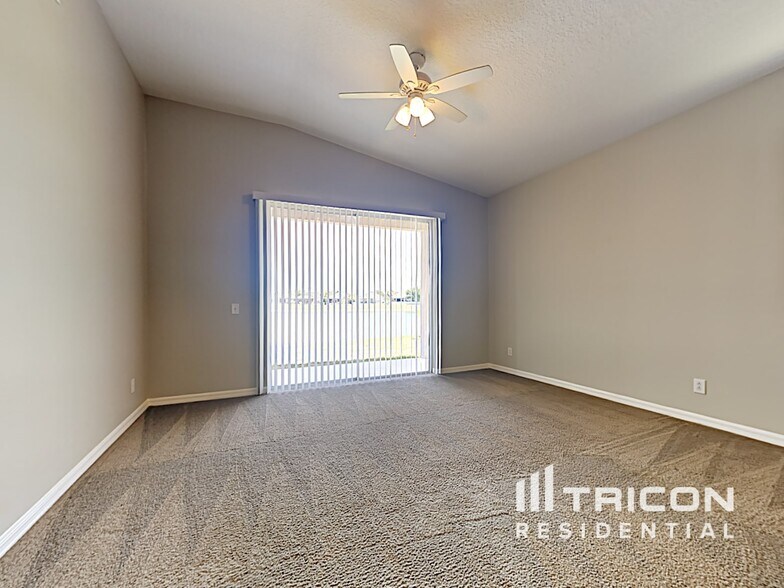 Building Photo - 5112 Clover Mist Dr