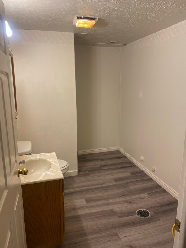 Building Photo - 3823 E Michelle St