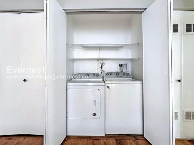 Building Photo - 16365 E Rice Pl