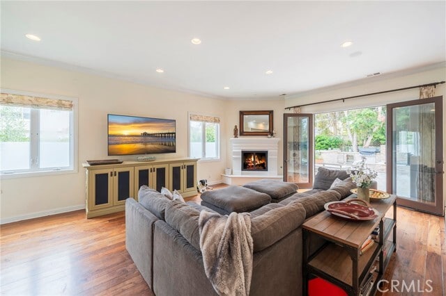 Building Photo - 880 11th St