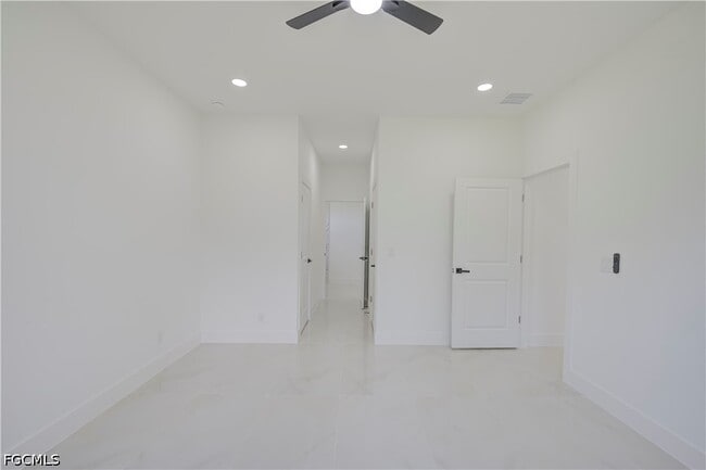Building Photo - 3213 51st St W