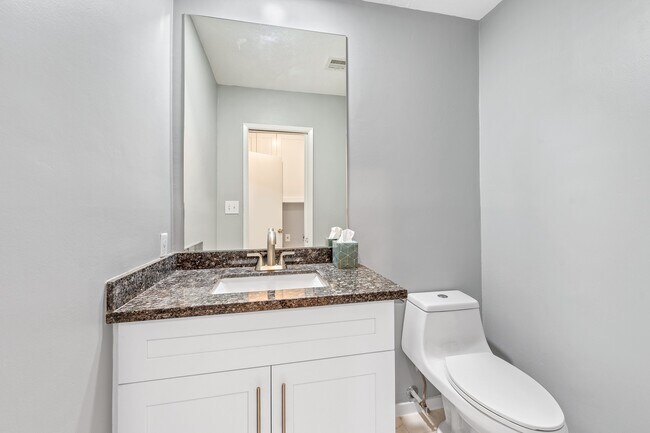 Building Photo - 1363 Westgreen Blvd