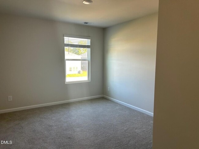 Building Photo - 1220 Whitespire Wy