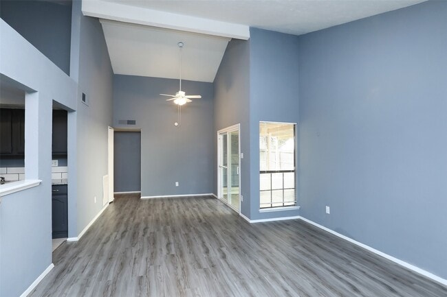 Building Photo - 24214 Wild Horses Ln