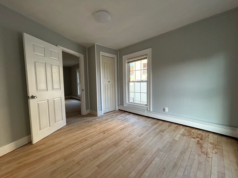 Building Photo - 18 Bowdoin St