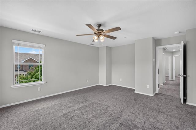 Building Photo - 2420 Canongate Dr