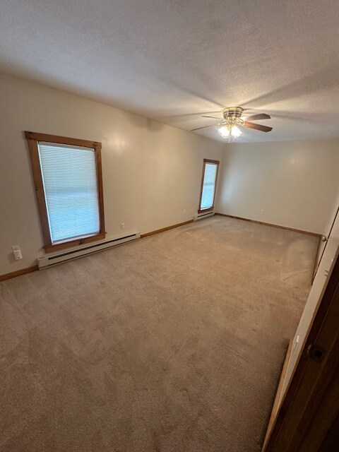 Building Photo - 379-385-385 Main St