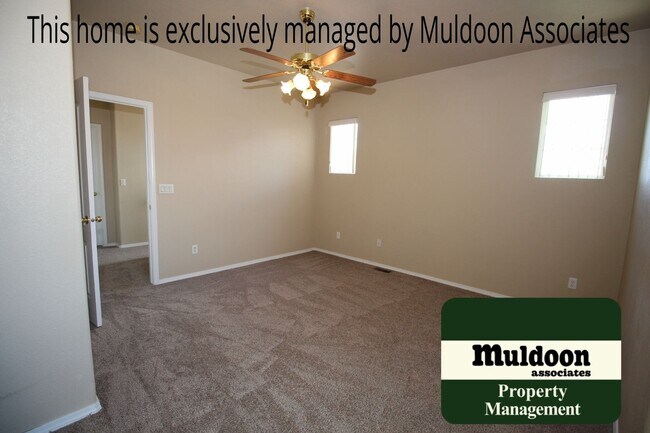 Building Photo - Beautiful 2-Story townhome in gated community