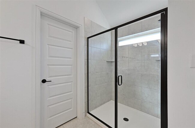 Building Photo - 160 Fawn Riv Run